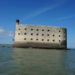 Bateau-hôtel Sur L'eau La Rochelle (Charente-Maritime)