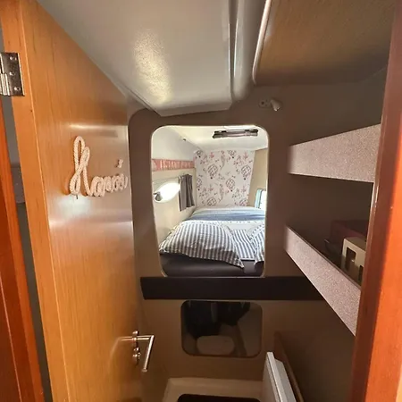 Sur L'eau ラ・ロシェル