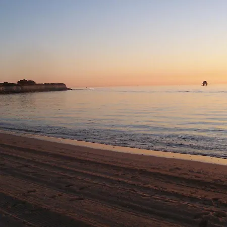 Sur L'eau ラ・ロシェル